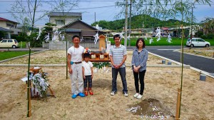 お客様と記念に撮影(^^)v